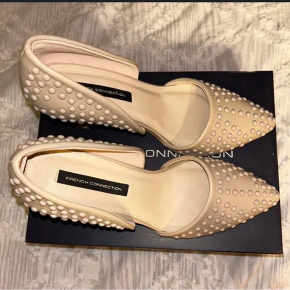 French Connection | Maggie Point Toe Studded Slip-On Heels Pumps NWT 6/6.5 Nude - Picture 7 of 8